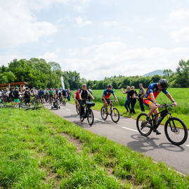 Zväčšiť fotografiu - Na koncovom úseku cyklomagistrály je rušno, pozrite si video z oficiálneho otvorenia - TSK_otvorenie cyk PB-ŽSK_mini (35 of 118)